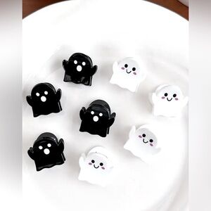 Halloween! 6 Ghost Hair Clips!! Great for Halloween Costume! Cute Ghost clips!